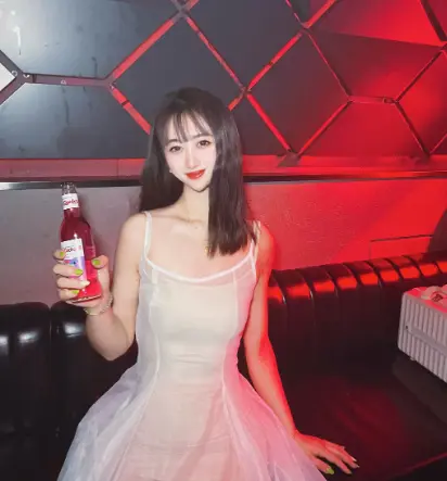 下班别瘫着！百年老厂房改的Livehouse，打工人进去回血🏭