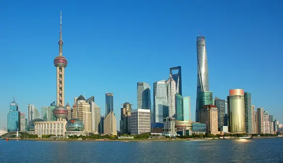家庭冷战广播深夜连线电台为何成为异地恋人群的睡前刚需